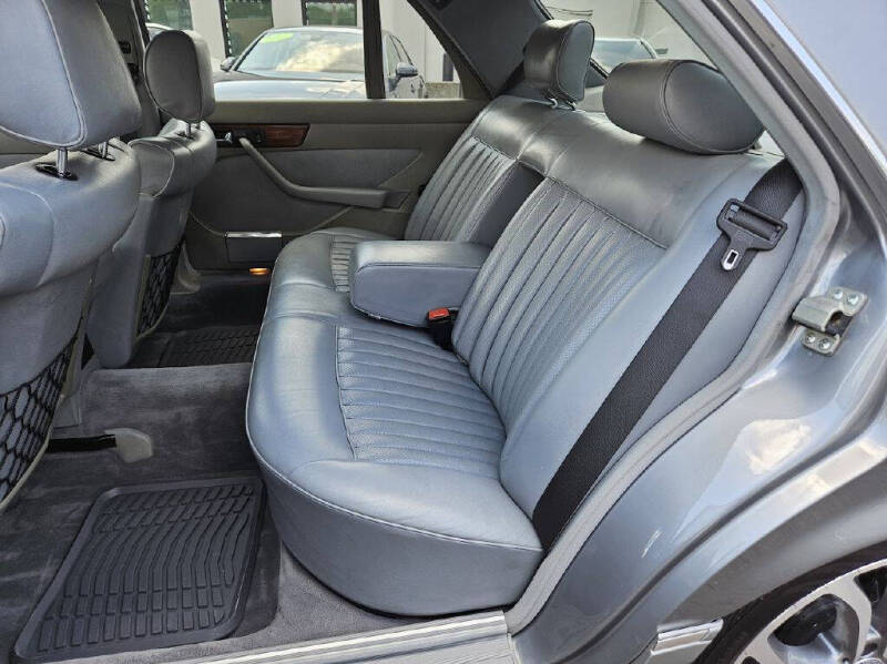 1987 Mercedes-Benz 420-Class 420 SEL