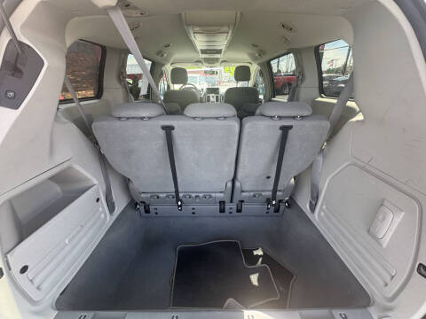 2010 Chrysler Town and Country Touring