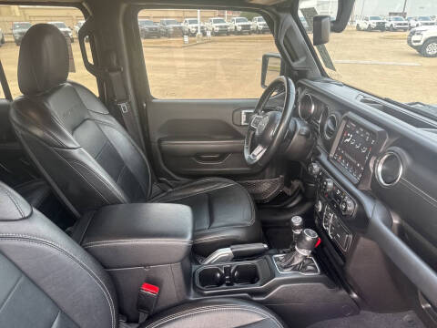 2022 Jeep Gladiator Overland