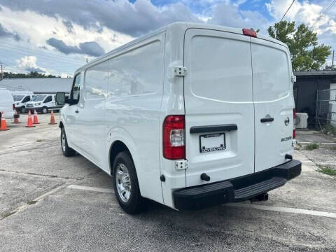 2020 Nissan NV 2500 HD SV
