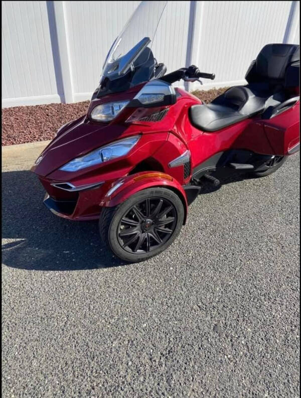 2015 Can-Am spyder rt-s