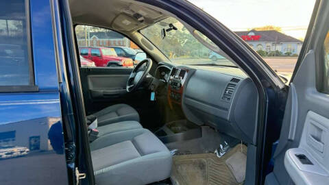 2005 Dodge Dakota SLT