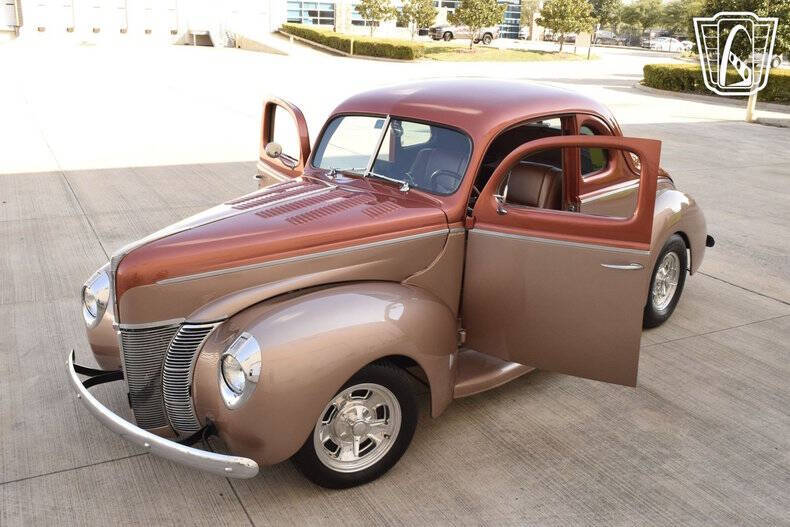 1940 Ford Deluxe