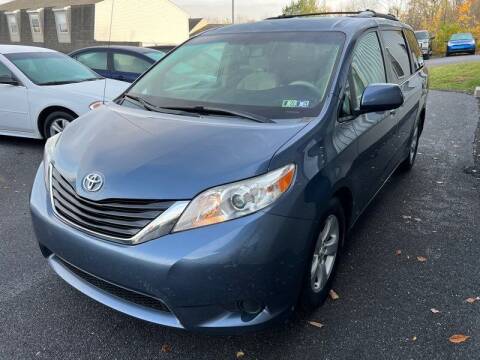 2014 Toyota Sienna for sale at LITITZ MOTORCAR INC. in Lititz PA