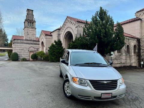 2005 Chrysler Town and Country for sale at EZ Deals Auto in Seattle WA