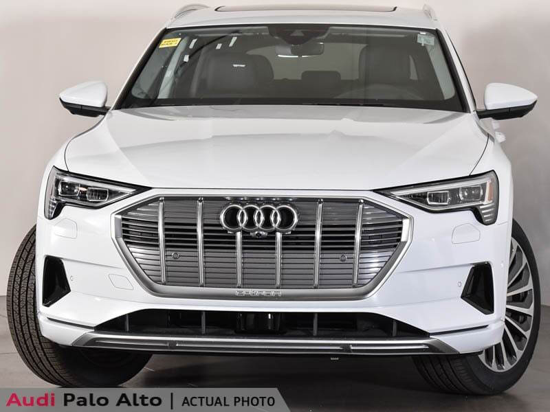 2019 Audi e-tron quattro Prestige