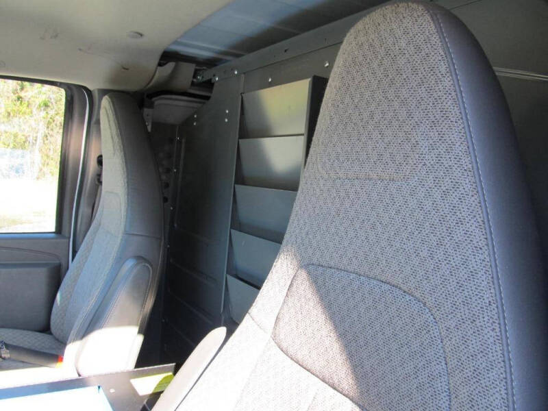 2021 Chevrolet Express 2500