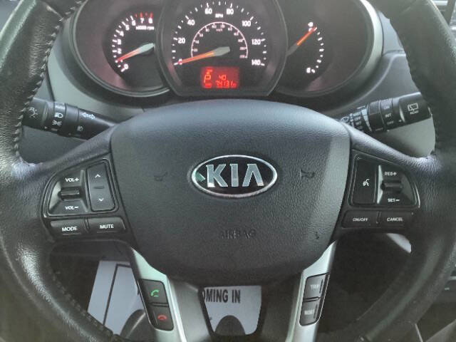 2013 Kia Rio 5-Door EX