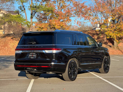 2022 Lincoln Navigator L Reserve