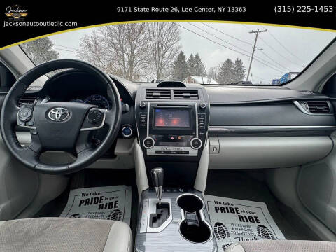 2012 Toyota Camry Hybrid LE