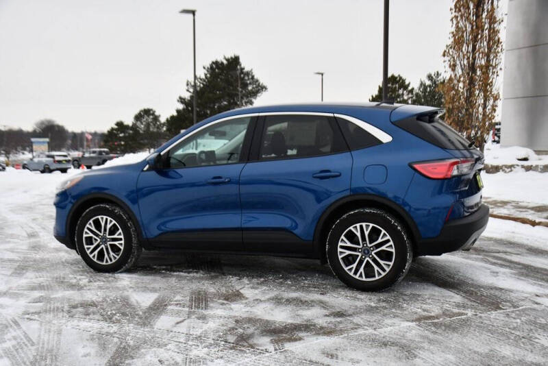 2022 Ford Escape Hybrid SEL