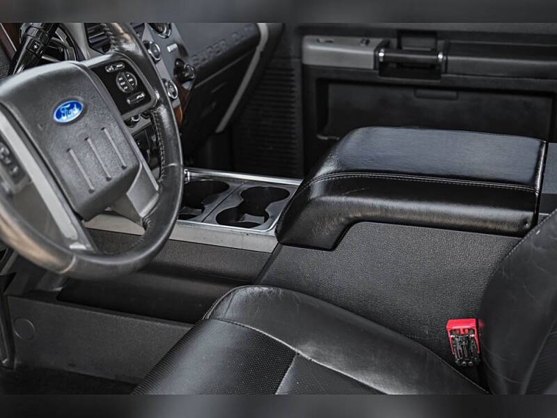 2013 Ford F-350 Super Duty Lariat