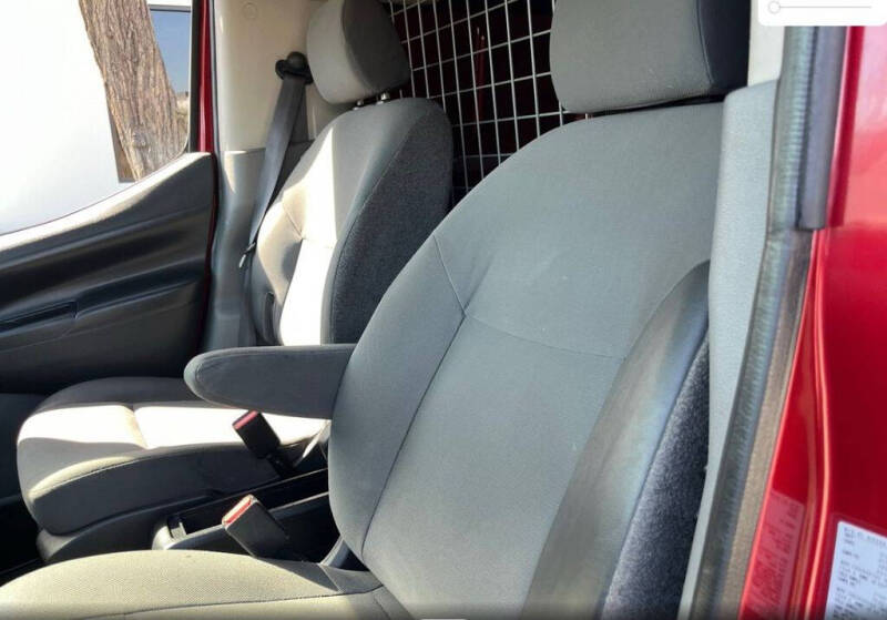2019 Nissan NV200 SV