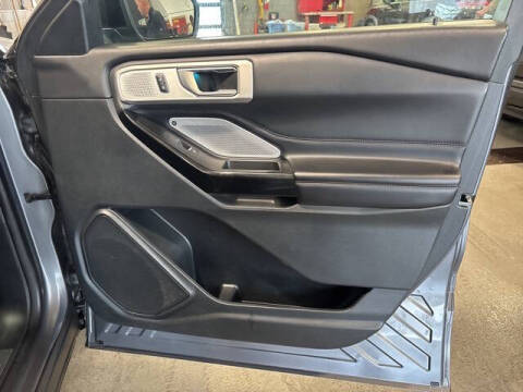 2021 Ford Explorer Platinum