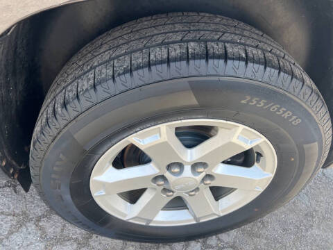 2013 GMC Acadia SLE-2