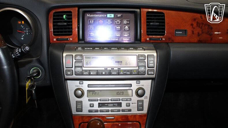 2002 Lexus SC 430