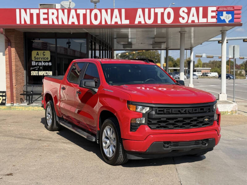 2025 Chevrolet Silverado 1500 Custom's photo