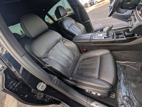 2017 BMW 7 Series 740i