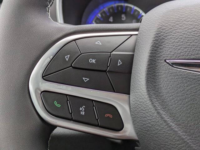 2026 Chrysler Voyager LX