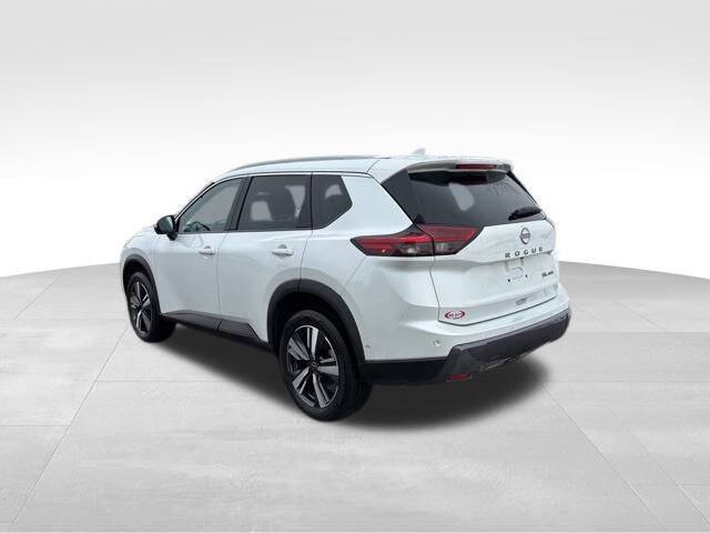 2024 Nissan Rogue SL