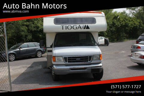 2004 Ford E-Series for sale at Auto Bahn Motors in Winchester VA