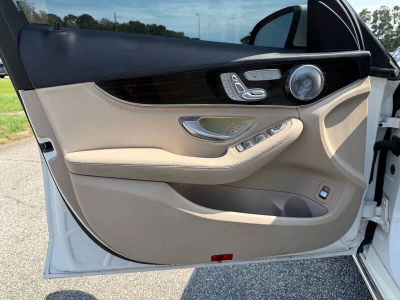 2015 Mercedes-Benz C-Class C 300