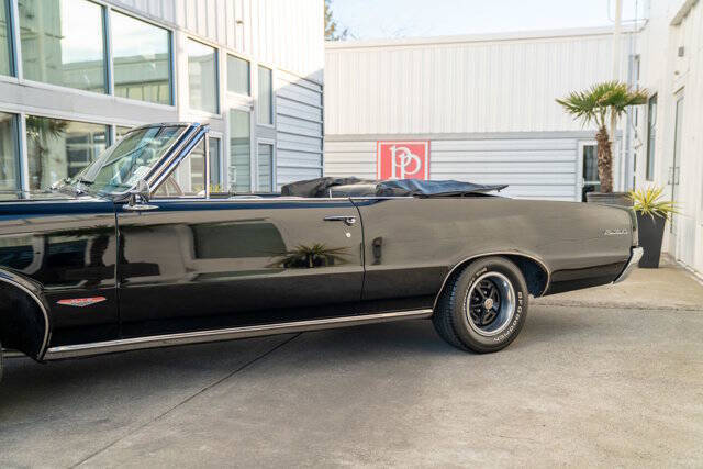 1964 Pontiac Le Mans 11