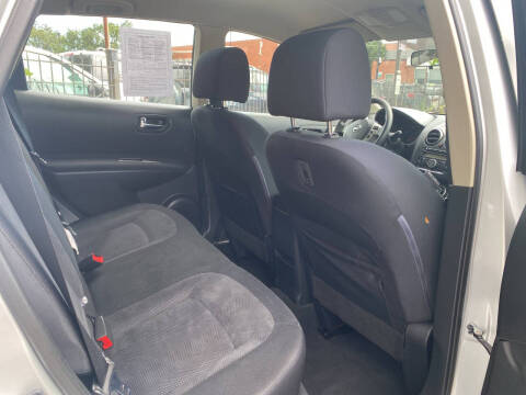 2011 Nissan Rogue S