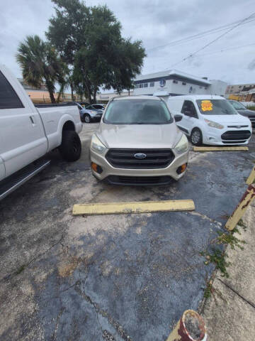 2017 Ford Escape S