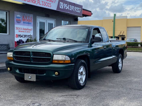 2000 Dodge Dakota for sale at Easy Deal Auto Brokers in Miramar FL