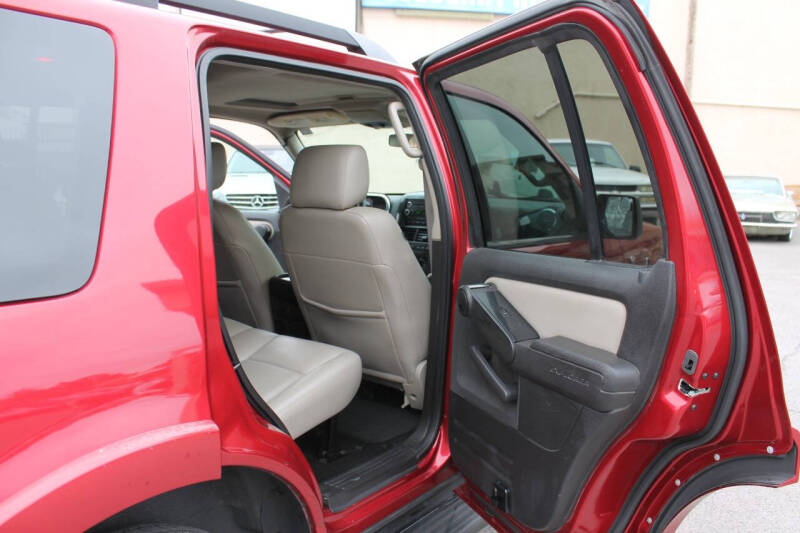 2008 Ford Explorer XLT