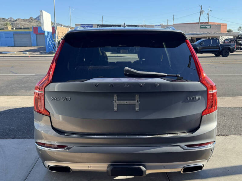 2017 Volvo XC90 T8 eAWD Inscription