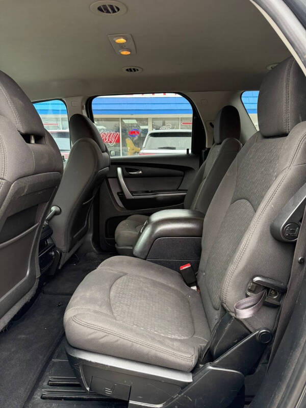 2012 GMC Acadia SLE