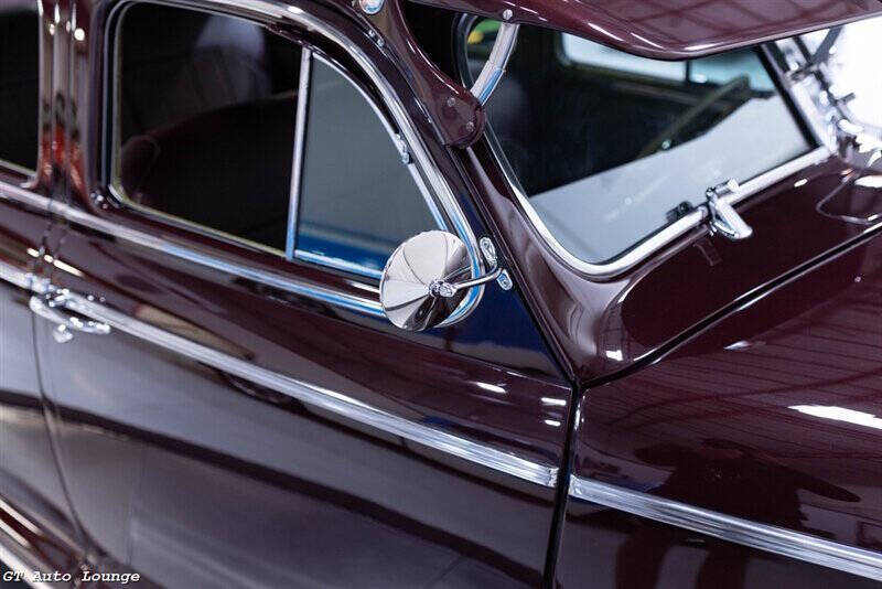 1941 Pontiac Streamliner