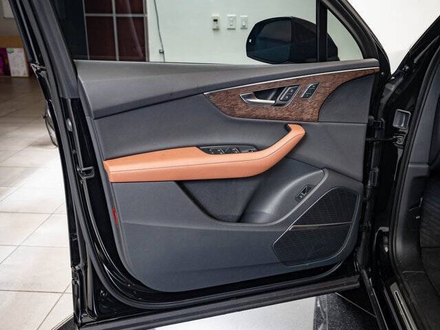 2025 Audi Q7 quattro Premium Plus 55 TFSI