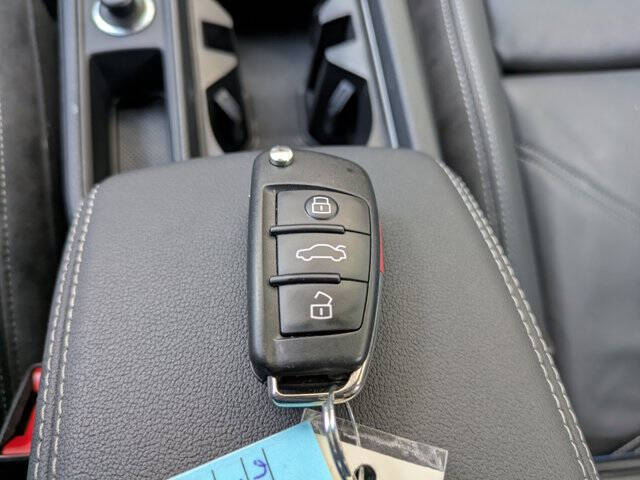 2022 Audi Q3 quattro S line Prem Plus 45 TFSI