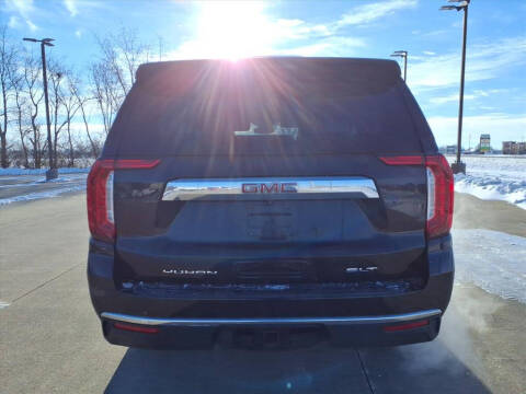 2024 GMC Yukon SLT
