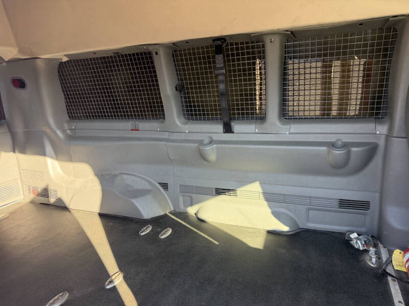 2015 GMC Savana LS 2500