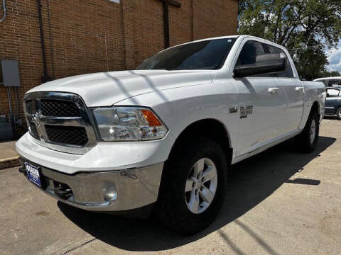 2019 RAM 1500 Classic SLT