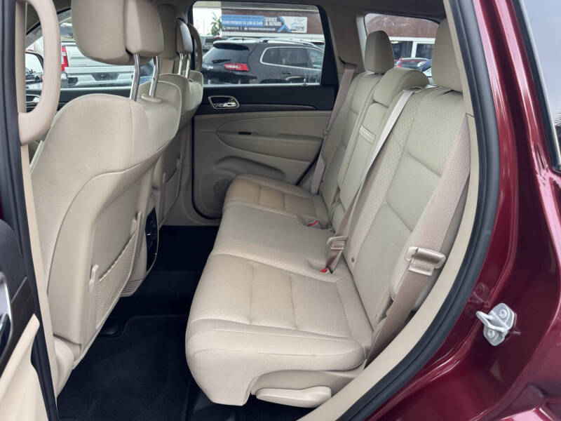 2018 Jeep Grand Cherokee Laredo E