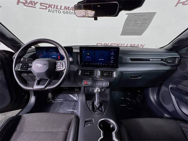 2024 Ford Mustang EcoBoost