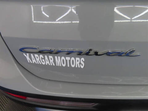 2022 Kia Carnival SX