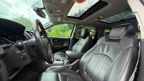 2013 GMC Acadia Denali