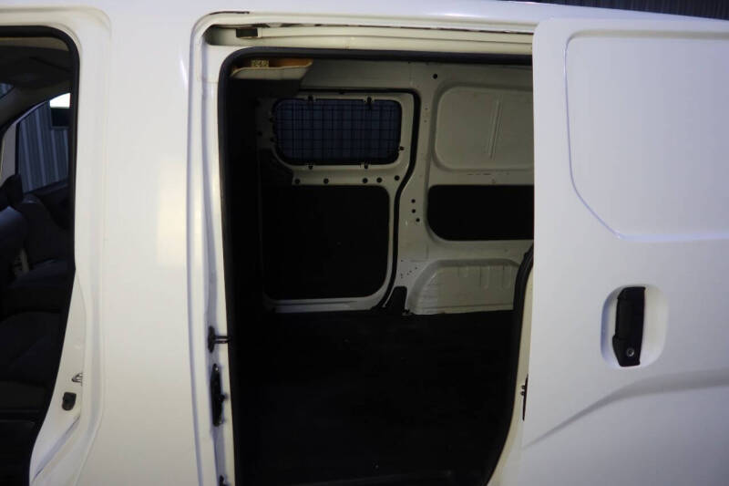 2017 Nissan NV200 SV