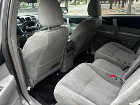 2011 Toyota Highlander