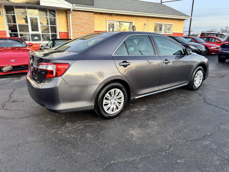 2014 Toyota Camry LE