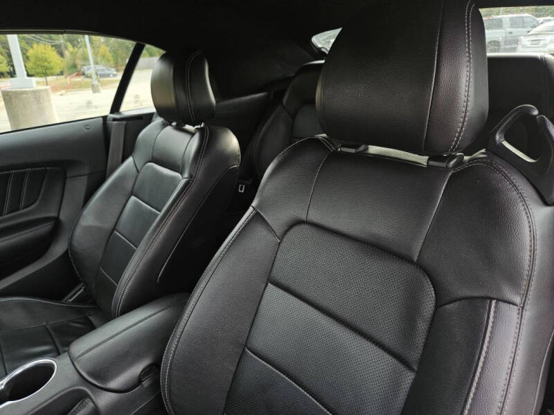 2023 Ford Mustang EcoBoost Premium