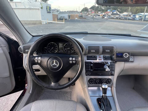 2006 Mercedes-Benz C-Class C 230 Sport