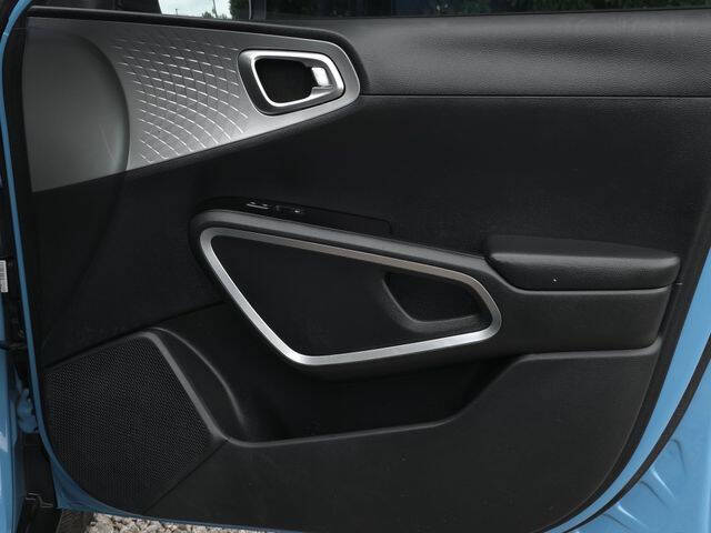 2023 Kia Soul S