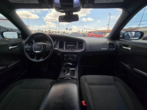 2017 Dodge Charger SE